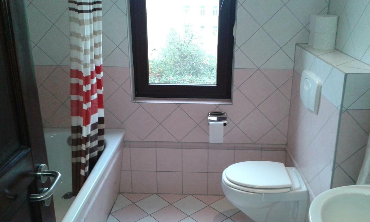 3 Raum Ferienwohnung In Leipzig 2 Km Vom Stadtzentrum Entfernt 外观 照片